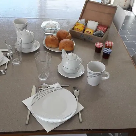 Le Domaine Des Terres Blanches