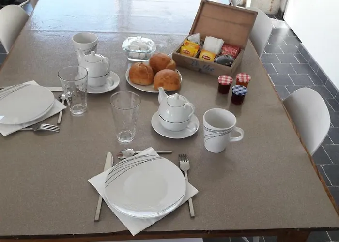 Le Domaine Des Terres Blanches